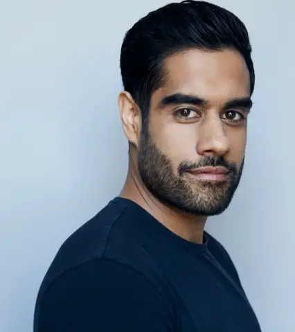 Sacha Dhawan Height - CelebsHeight.org