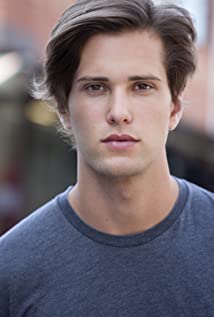 James Godfrey Height - CelebsHeight.org