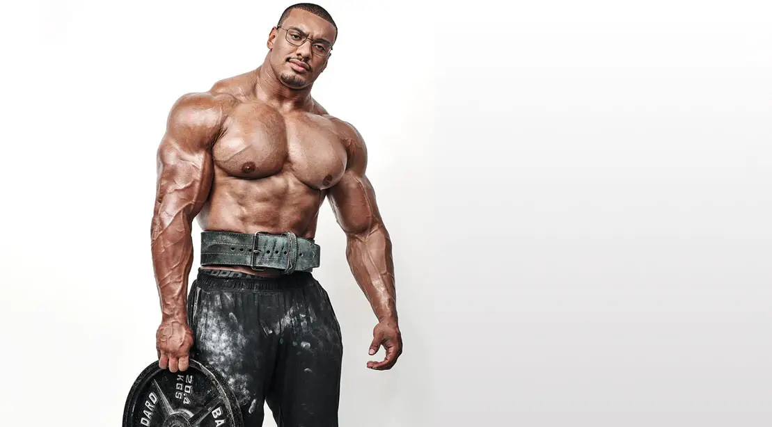 How tall is Larry Wheels? 