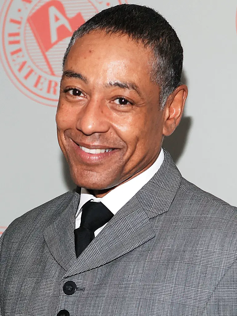 Giancarlo Esposito Height - CelebsHeight.org