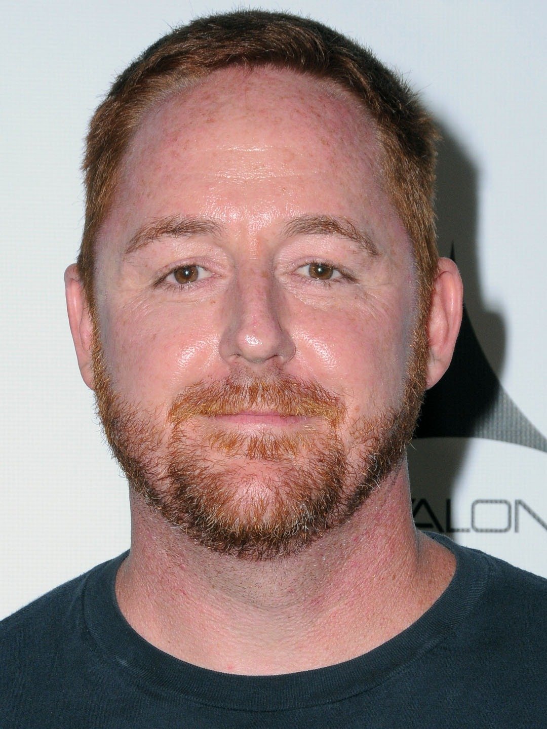 Scott Grimes Height - CelebsHeight.org