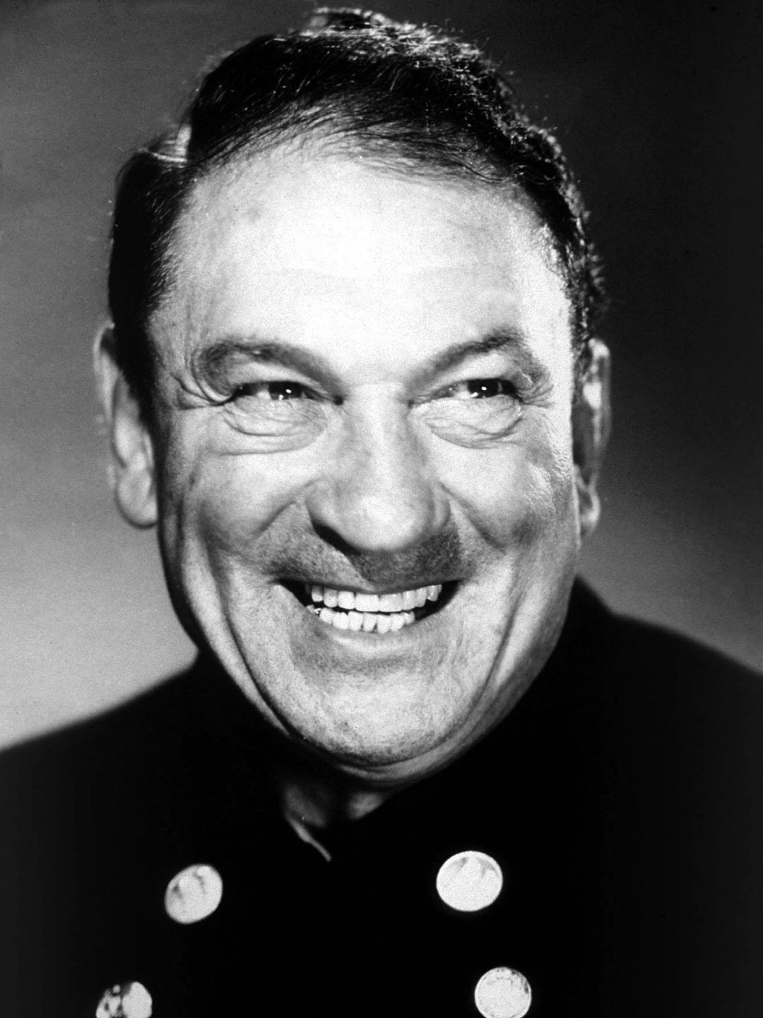 Victor McLaglen Height - CelebsHeight.org