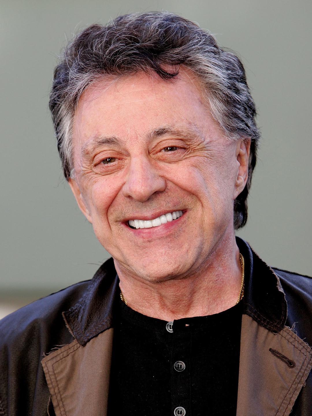 Frankie Valli Height - CelebsHeight.org