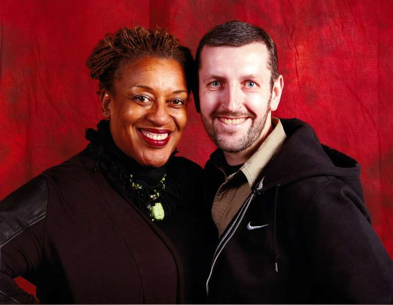 How tall is CCH Pounder?