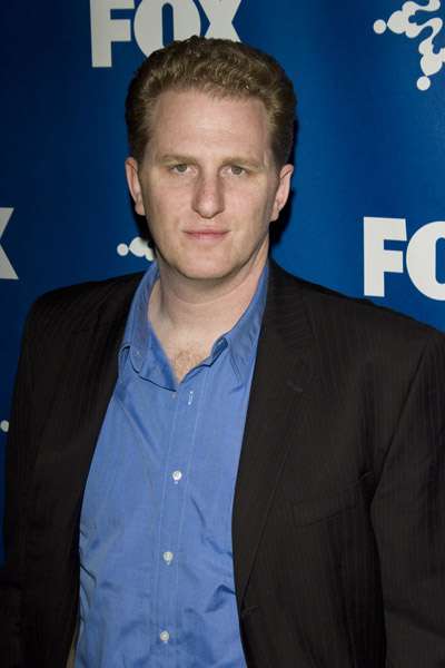 How tall is Michael Rapaport?